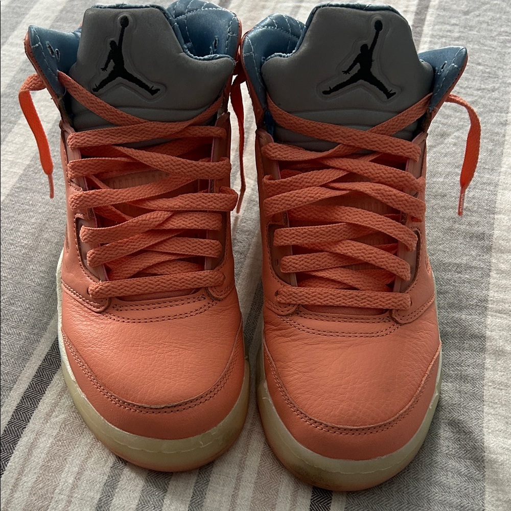 Jordan mens Sneakers - Coral and Gray